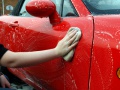 obrazek do "wash the car" po polsku