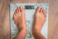 obrazek do "weigh oneself" po polsku